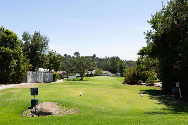 18218 Paradise Mountain Road, Valley Center CA: https://media.crmls.org/mediaz/3bbad5ec-7c26-49ff-b7f1-7346cf760635.jpg