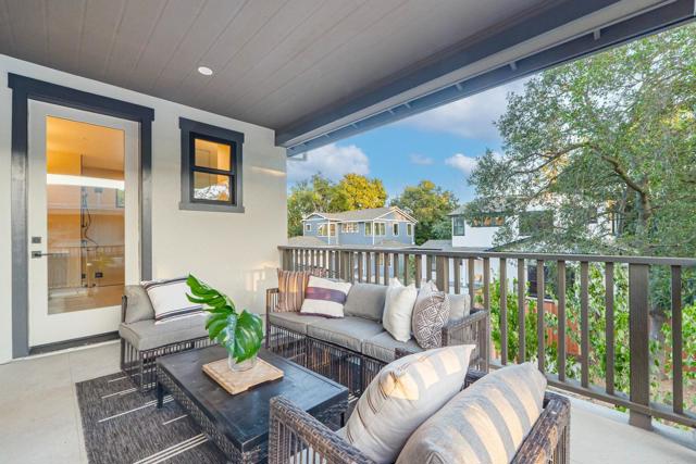 763 Cuesta Drive, Mountain View CA: https://media.crmls.org/mediaz/3bbb7498-7af3-4a2c-9471-118ba160d49c.jpg