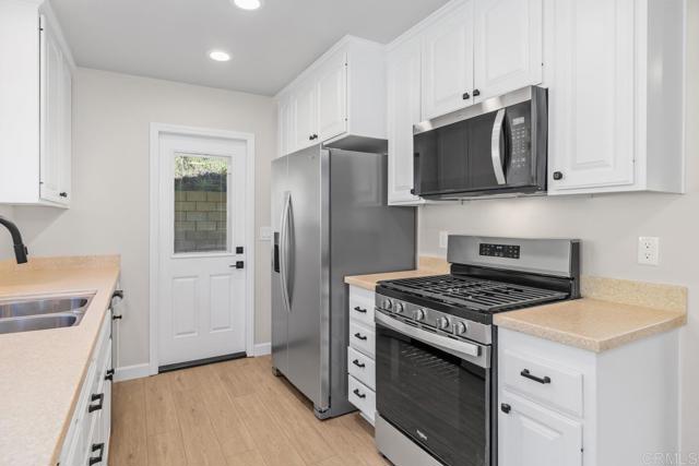 Detail Gallery Image 2 of 26 For 3019 Stockman St #HOUSE,  National City,  CA 91950 - 3 Beds | 1 Baths