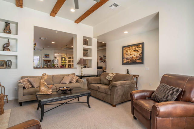 52280 Avenida Herrera, La Quinta CA: https://media.crmls.org/mediaz/3bbb7d18-7a9c-4fd0-8f97-699cd160c2cd.jpg