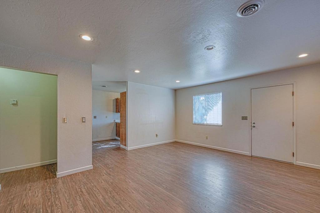 3Bbbd0De 2Fb5 4Ac7 8841 513Ee2274810 326 Addington Lane #C, Salinas, Ca 93907 &Lt;Span Style='BackgroundColor:transparent;Padding:0Px;'&Gt; &Lt;Small&Gt; &Lt;I&Gt; &Lt;/I&Gt; &Lt;/Small&Gt;&Lt;/Span&Gt;