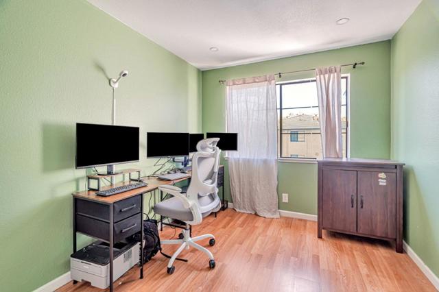 3138 Kenland Drive, San Jose CA: https://media.crmls.org/mediaz/3bbcb9b0-1eae-4df1-92d5-b1983862df84.jpg