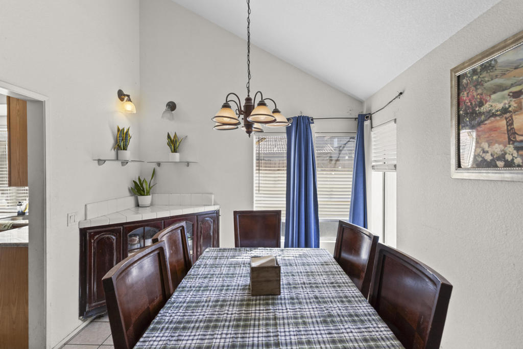 MLS #219138253DA image #2