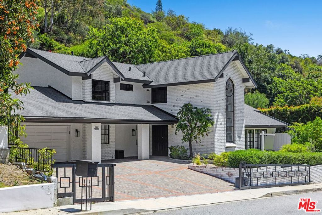 1060 Chantilly Road