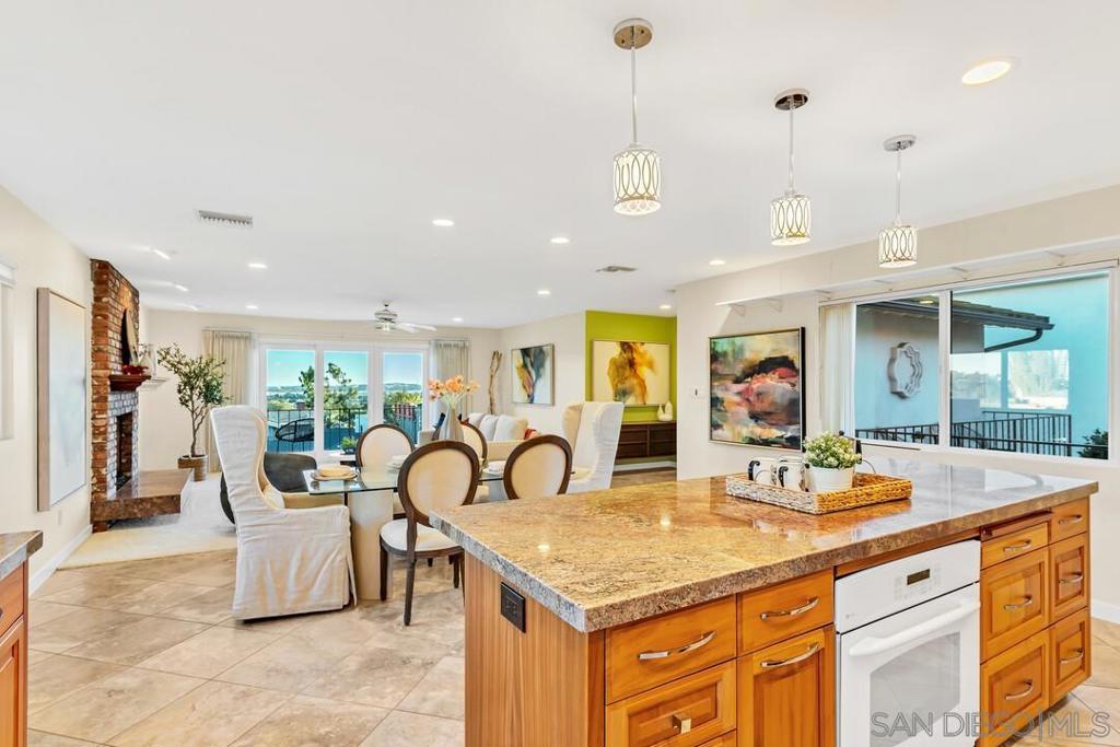 MLS #250042613SD image #15