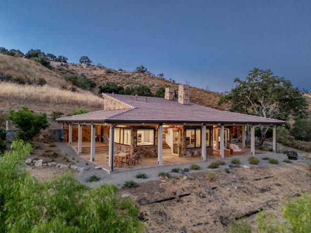 38 Asoleado Drive, Carmel Valley CA: https://media.crmls.org/mediaz/3bc2e81b-f1f7-4884-95f0-c574dede1a87.jpg