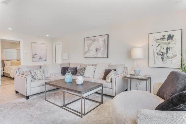 73411 Brown Rabbit Drive, Palm Desert CA: https://media.crmls.org/mediaz/3bc2f98e-e320-4ef8-93d3-4cb911451765.jpg