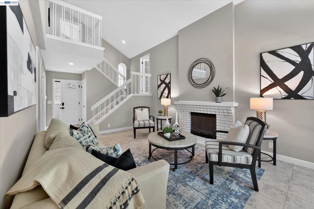 5943 Corte Arboles, Pleasanton CA: https://media.crmls.org/mediaz/3bc4ed3b-0e93-4dc6-be0e-4f041093582c.jpg