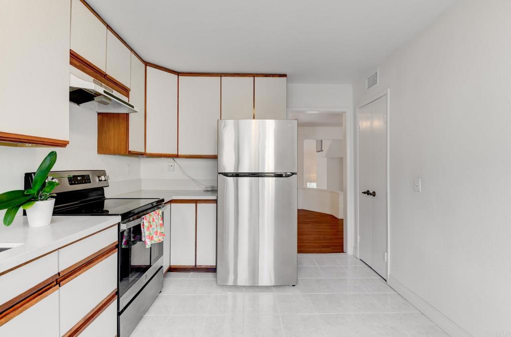 3324 Caminito Eastbluff - photo 12