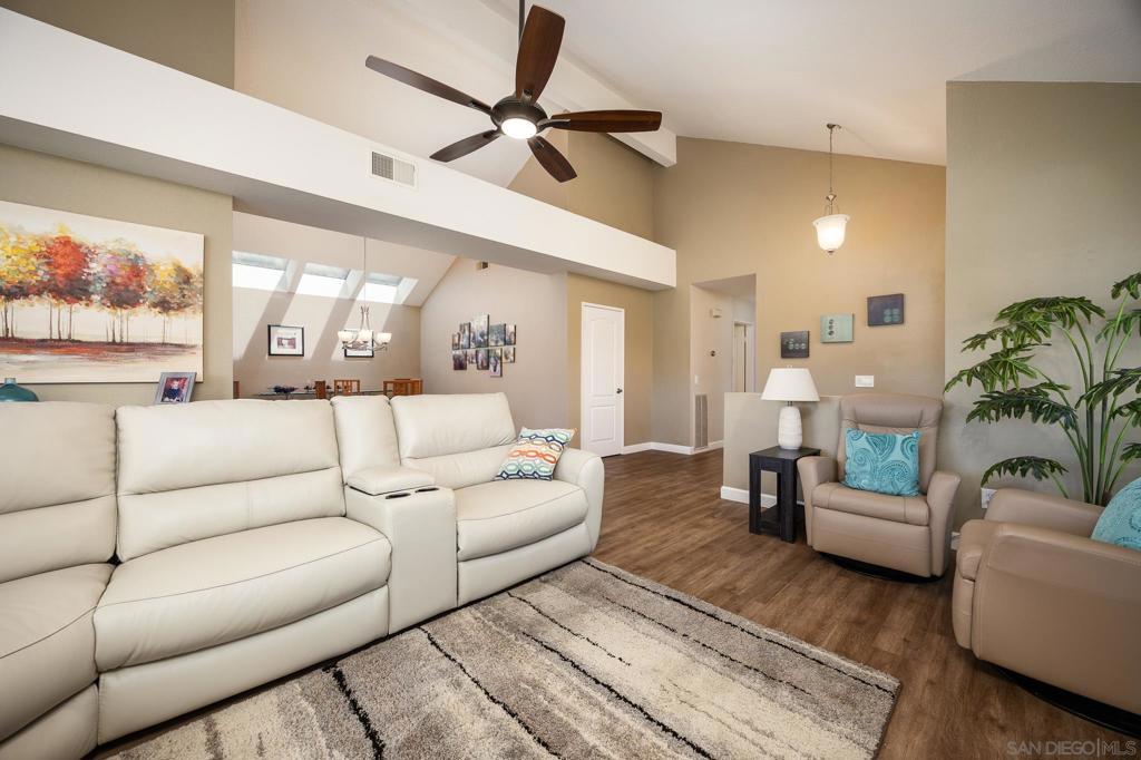 MLS #250032992SD img 6