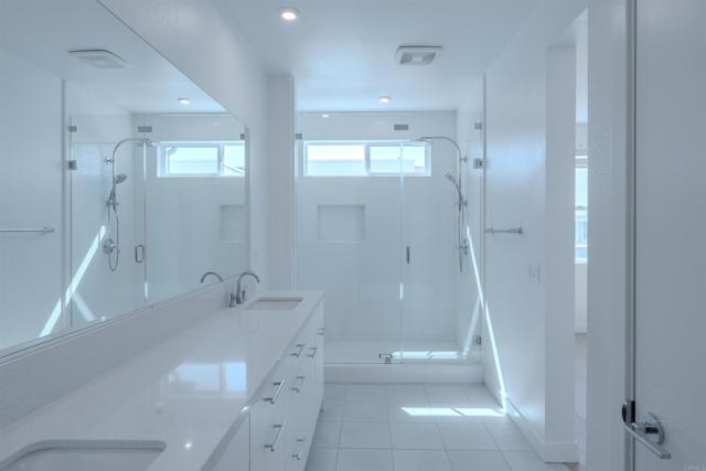 Detail Gallery Image 13 of 30 For 2633 Everly Dr, San Diego,  CA 92108 - 4 Beds | 3/1 Baths