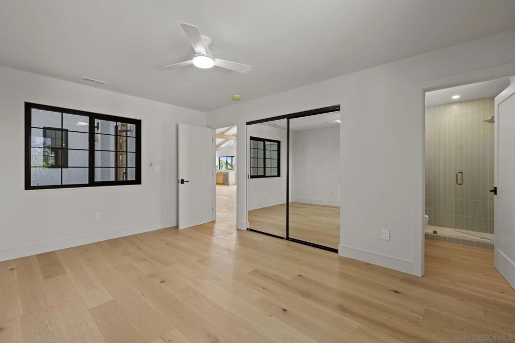 683 Marine View Ave - photo 17