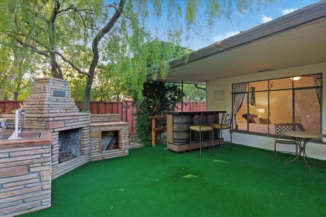 20510 Brookwood Lane, Saratoga CA: https://media.crmls.org/mediaz/3bc6fa94-0e61-4ee0-a772-9ade9d918d41.jpg