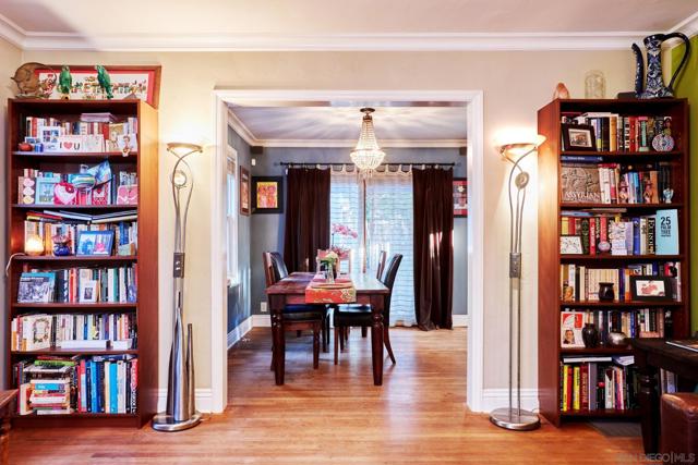 8417 Lemon Avenue, La Mesa CA: https://media.crmls.org/mediaz/3bc794f4-4a89-497e-a9ee-2964d03ad69f.jpg