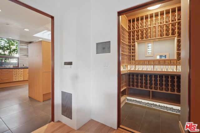 Drew Fenton | 2238 Stradella Road Los Angeles CA | MLS: 7146922