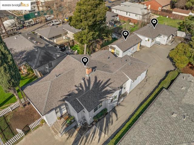 2745 Concord Blvd, Concord CA: https://media.crmls.org/mediaz/3bca785d-c789-4641-b37a-9226b6a1fcc3.jpg
