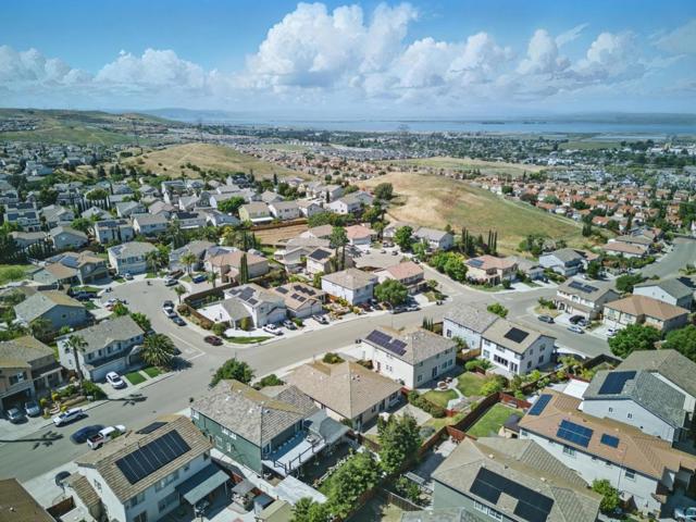 1085 Oakpoint Drive, Bay Point CA: https://media.crmls.org/mediaz/3bca894b-73b7-48b6-ba9f-c73ac975047f.jpg