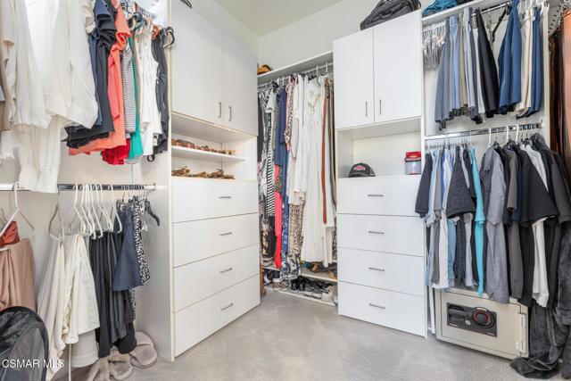 3306 Rising Star Avenue, Simi Valley CA: https://media.crmls.org/mediaz/3bcabed5-77c5-4db2-a56f-814e75c1517b.jpg
