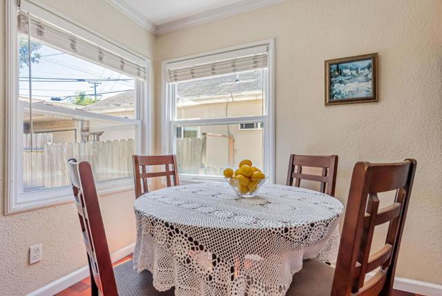 604 Key Boulevard, Richmond CA: https://media.crmls.org/mediaz/3bcb8111-4946-408b-ab24-6c292224e2a1.jpg