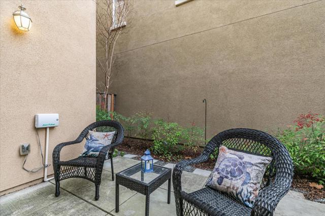 Image 40 of 53 For 620 9th Street