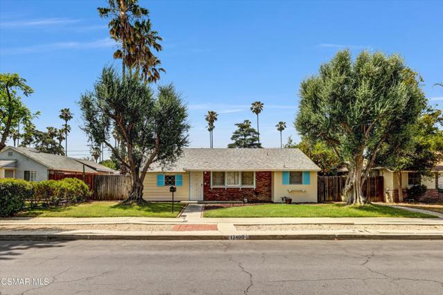 17400 Cantlay Street, Lake Balboa CA: https://media.crmls.org/mediaz/3bcebb2e-884a-444d-ab3e-dc49328a1174.jpg