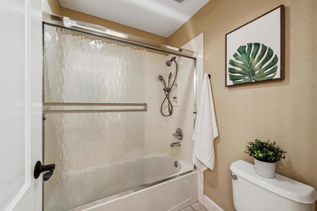 58 Pointe View Place, South San Francisco CA: https://media.crmls.org/mediaz/3bcebe66-2852-466b-a9c6-8715fd5b3d12.jpg