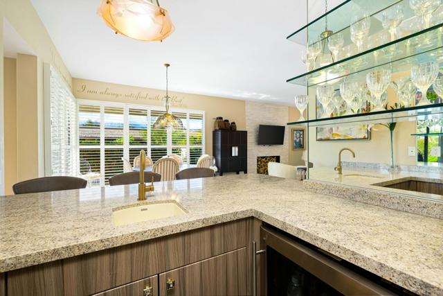 1 Briarcliff Court, Rancho Mirage CA: https://media.crmls.org/mediaz/3bcee038-d656-4dc9-aac0-56c523912846.jpg