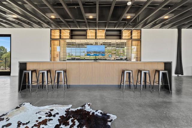 36051 E Benton Rd, Temecula CA: https://media.crmls.org/mediaz/3bcf99d1-07cc-4877-bc5a-67a4f8825855.jpg