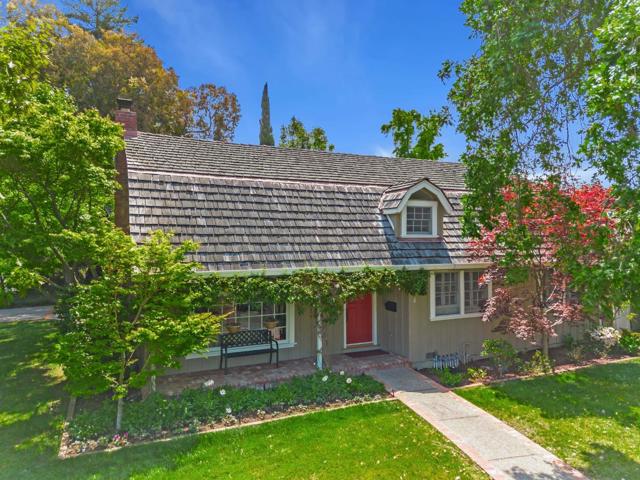 632 Saint Claire Drive, Palo Alto CA: https://media.crmls.org/mediaz/3bd05af5-3acb-4c32-a661-53e1e48c2bfe.jpg