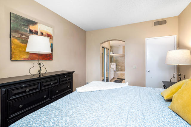 54964 Firestone, La Quinta CA: https://media.crmls.org/mediaz/3bd5109e-7a34-4d95-8cfe-a59e32a03195.jpg