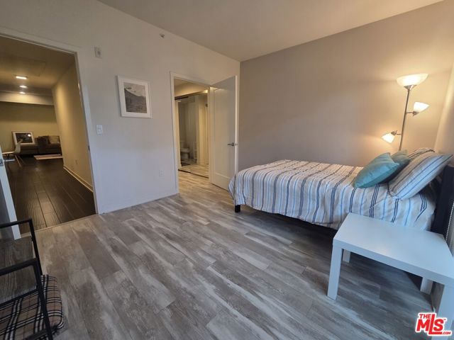 436 S Virgil Avenue, Los Angeles CA: https://media.crmls.org/mediaz/3bd743fc-c54f-4c2a-bc92-f82608b88aaa.jpg