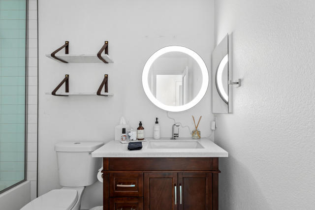 2355 W Nicola Road, Palm Springs CA: https://media.crmls.org/mediaz/3bd85d91-4d5a-49cb-9bbc-80ecf8e07d23.jpg