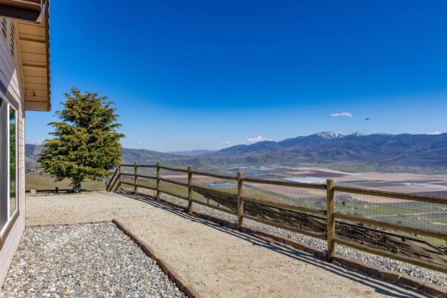 Detail Gallery Image 49 of 75 For 21800 Cottonwood Ct, Tehachapi,  CA 93561 - 3 Beds | 2 Baths