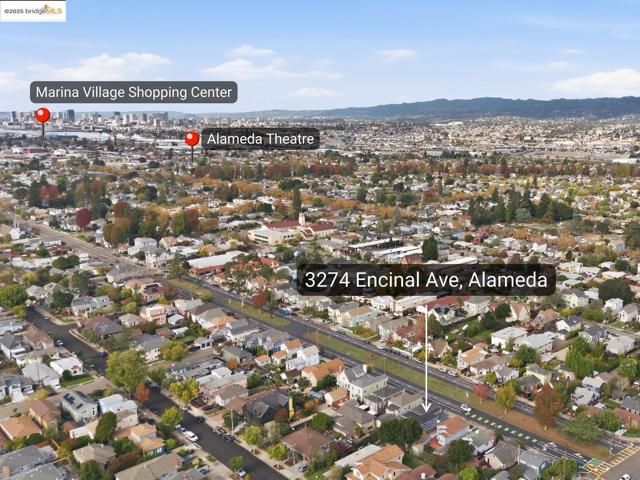 3274 Encinal Ave, Alameda CA: https://media.crmls.org/mediaz/3bd950b2-9634-47f3-9908-ce8954539319.jpg