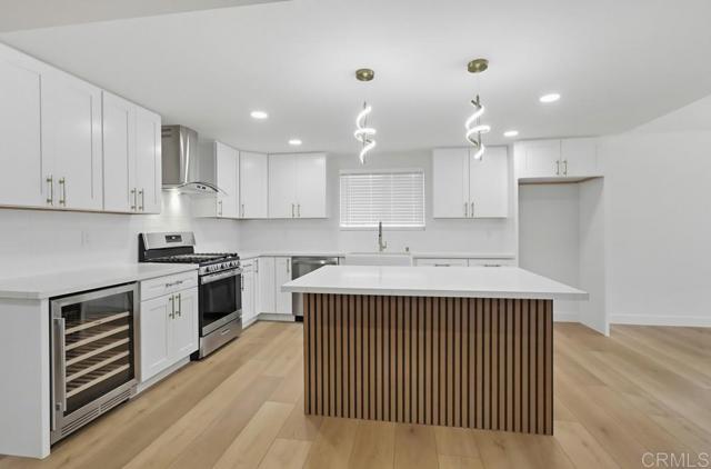 421 Locdel Court, Chula Vista CA: https://media.crmls.org/mediaz/3bd9b1e4-5d8a-410b-9f5a-0c7f1aca2981.jpg