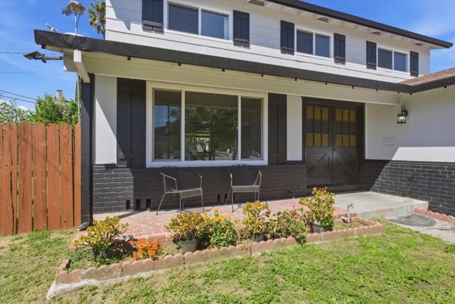 137 Carling Court, San Jose CA: https://media.crmls.org/mediaz/3bd9f180-298b-425b-ace8-0211a3d70039.jpg