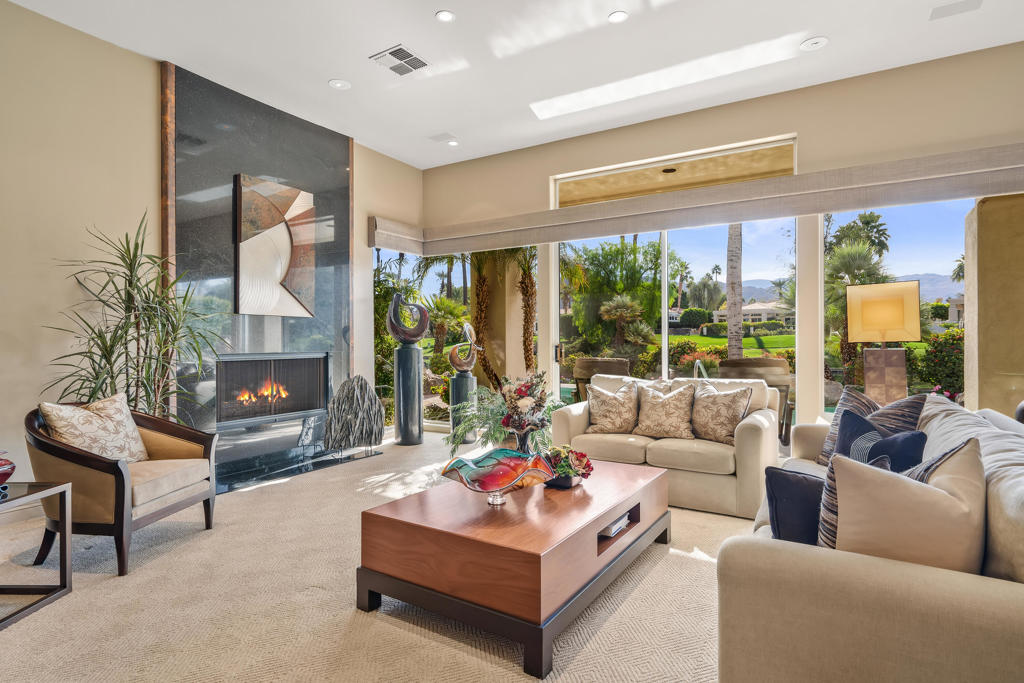 MLS #219138563DA image #12