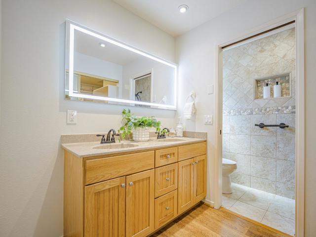 20150 Tarawild Court, Prunedale CA: https://media.crmls.org/mediaz/3bda3471-8323-47db-b7ed-de166759ff57.jpg