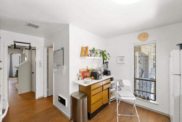 2005 Parrott Drive, San Mateo CA: https://media.crmls.org/mediaz/3bda50d5-770e-424a-b543-ad5759be1075.jpg