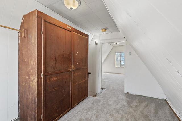 3014 Coolidge Avenue, Oakland CA: https://media.crmls.org/mediaz/3bdbb526-9a95-4651-bf1f-dc9467e77365.jpg