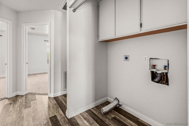 16579 Daza Dr, Ramona CA: https://media.crmls.org/mediaz/3bdc2ad8-12c4-4a39-a054-25e085aa7fd6.jpg