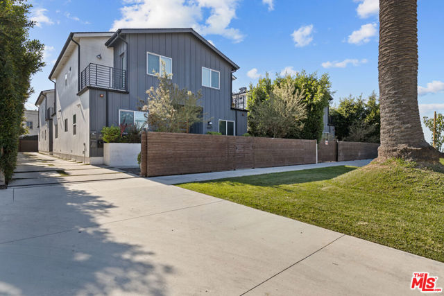 1202 Browning Boulevard, Los Angeles CA: https://media.crmls.org/mediaz/3bdcd4f6-1419-43d2-8db8-718a02ad1bfa.jpg