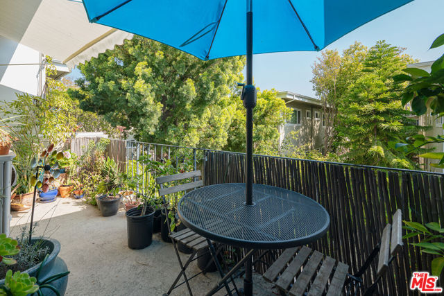 2 Bed Home for Sale in Los Angeles, California