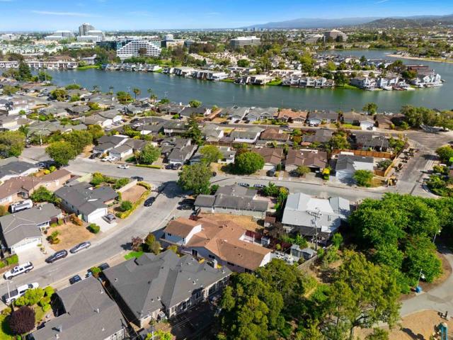 1633 Ark Street, San Mateo CA: https://media.crmls.org/mediaz/3bddb68b-e11d-4449-84c4-a1c0f50af5d6.jpg