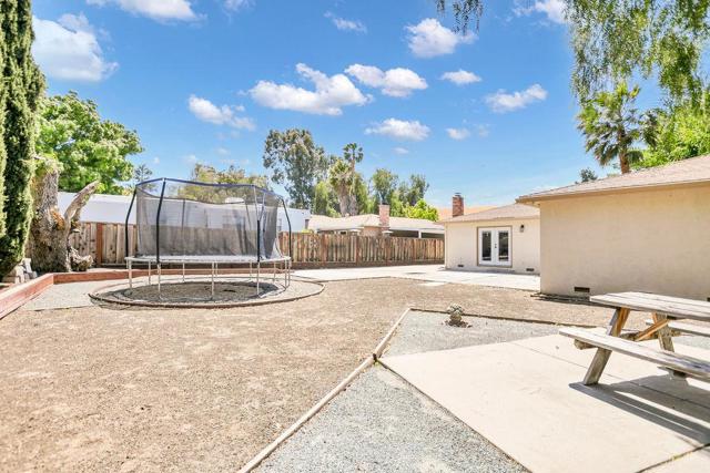 4453 Palo Verde Drive, Pittsburg CA: https://media.crmls.org/mediaz/3bddc2b4-d604-44ba-9c02-2b6c97b8fd71.jpg