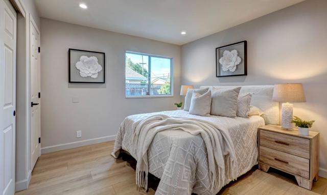 866 Daffodil Way, San Jose CA: https://media.crmls.org/mediaz/3bddcbe2-698e-40a7-9311-c37a9ed35701.jpg