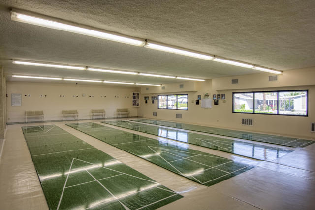 160 Hilligoss Drive, Cathedral City CA: https://media.crmls.org/mediaz/3bddd670-5d94-40d6-914a-ae1f2db65786.jpg