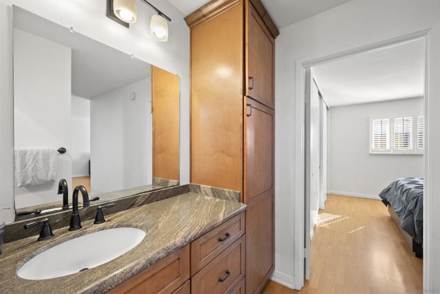 4651 Pico St, San Diego CA: https://media.crmls.org/mediaz/3be053c5-0808-4c48-91da-e301f069df40.jpg