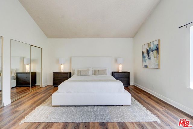 149 Heather Ridge Avenue photo 4