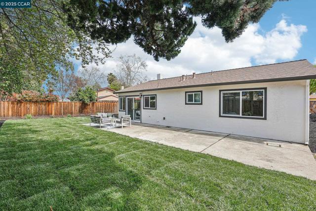 562 Swallow Dr, Livermore CA: https://media.crmls.org/mediaz/3be2f336-c994-42a2-9ca1-424fd6a40da3.jpg